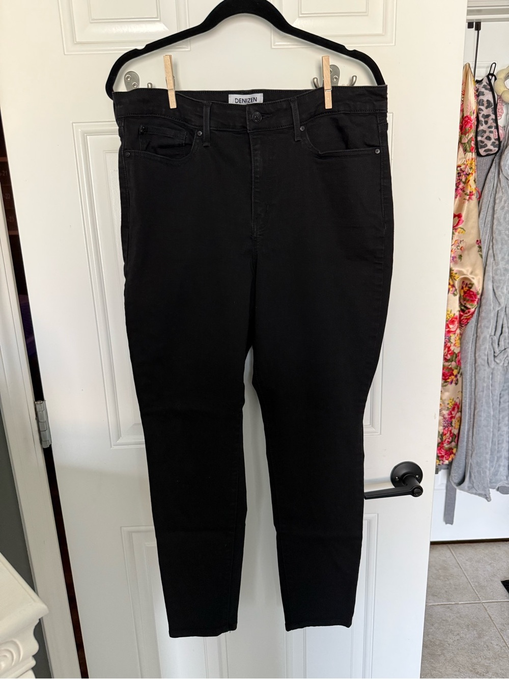 Levi's Women's Black Skinny Jeans